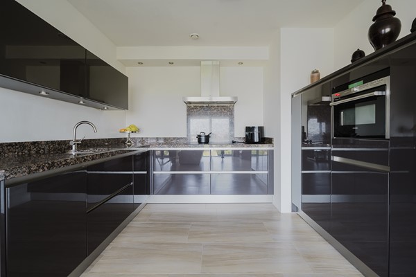 Medium property photo - Hongerlandsedijk 62, 3201 LW Spijkenisse